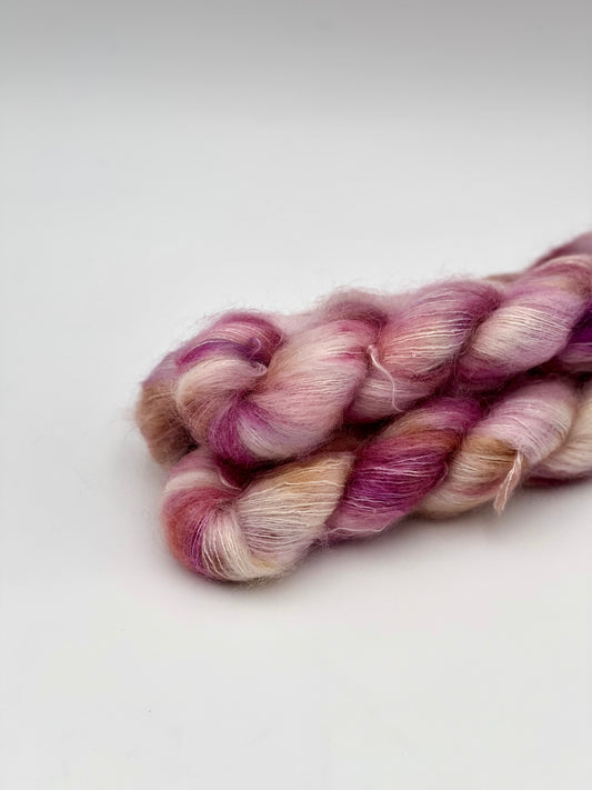 Unik Garn Silk Mohair Sequin - Bjerg Krystal