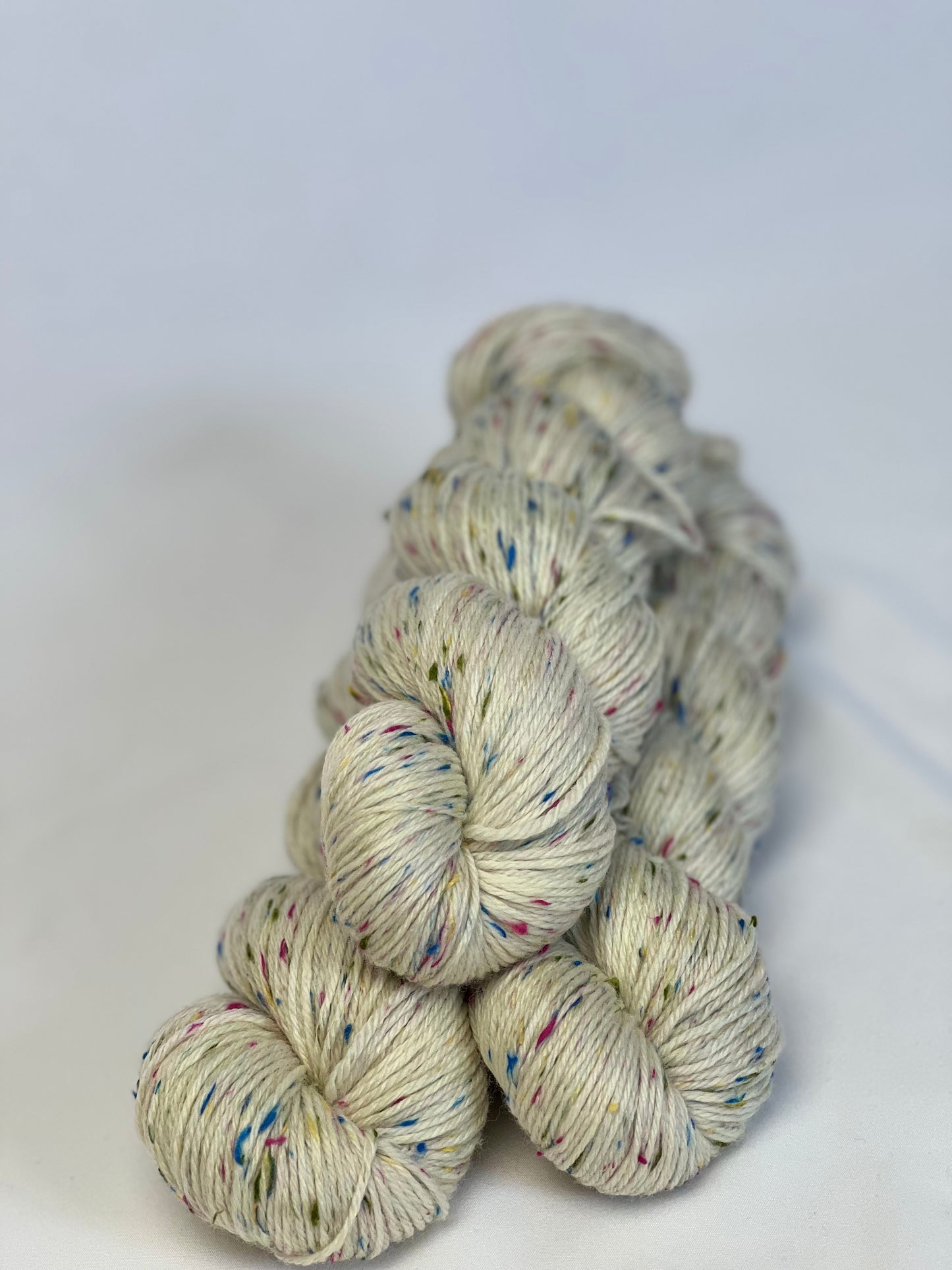 Unik Garn Multi Tweed DK - Ufarvet