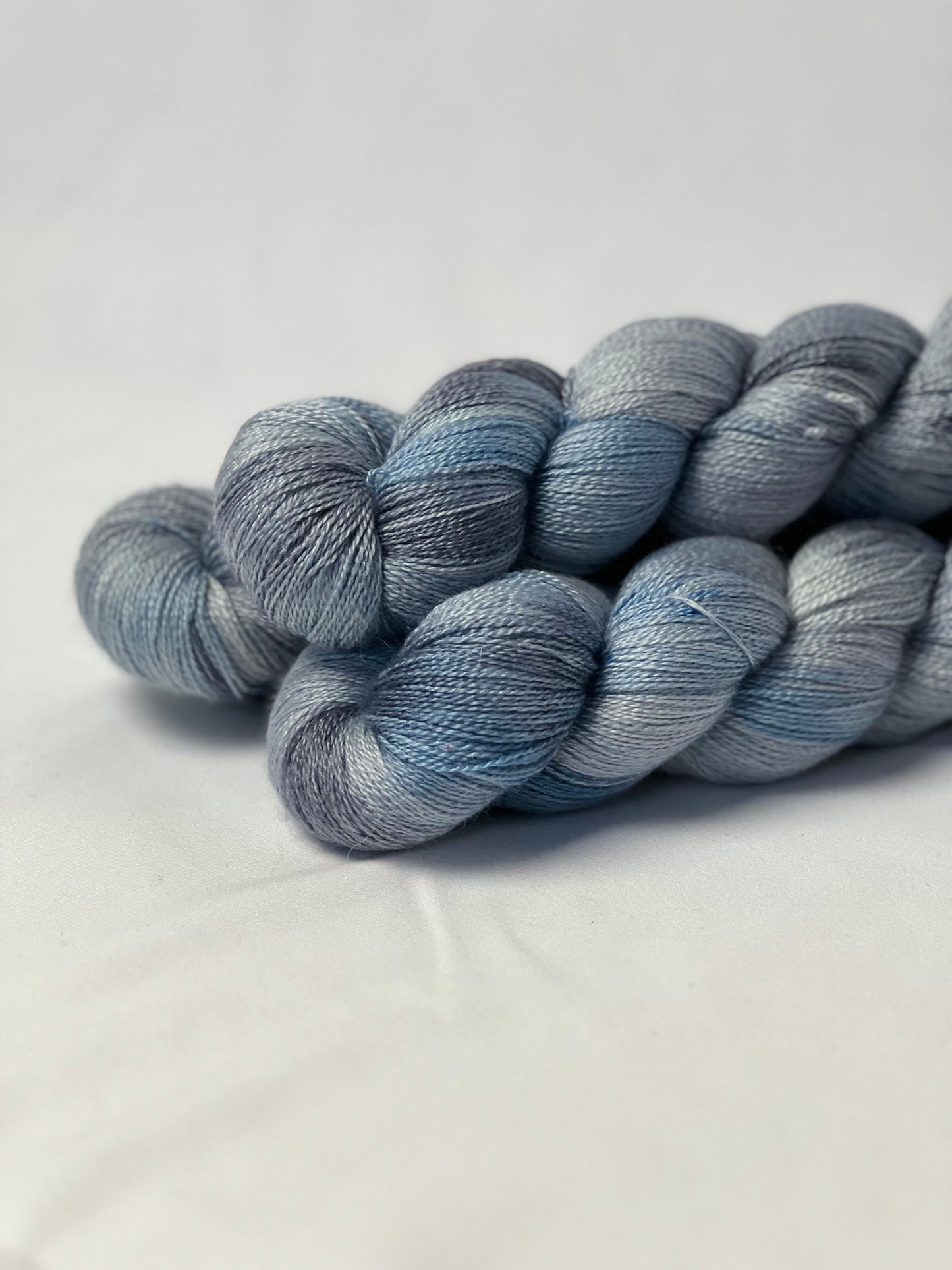 Unik Garn Silk Lace - Skybrud