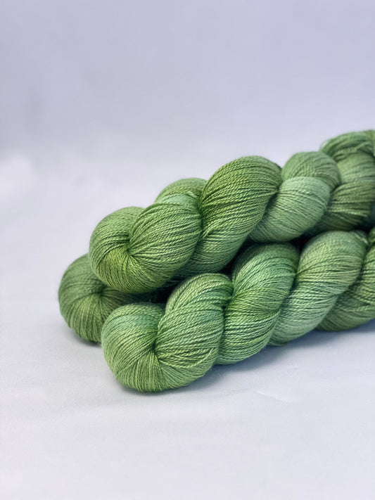 Unik Garn Silk Lace - Pære Grøn